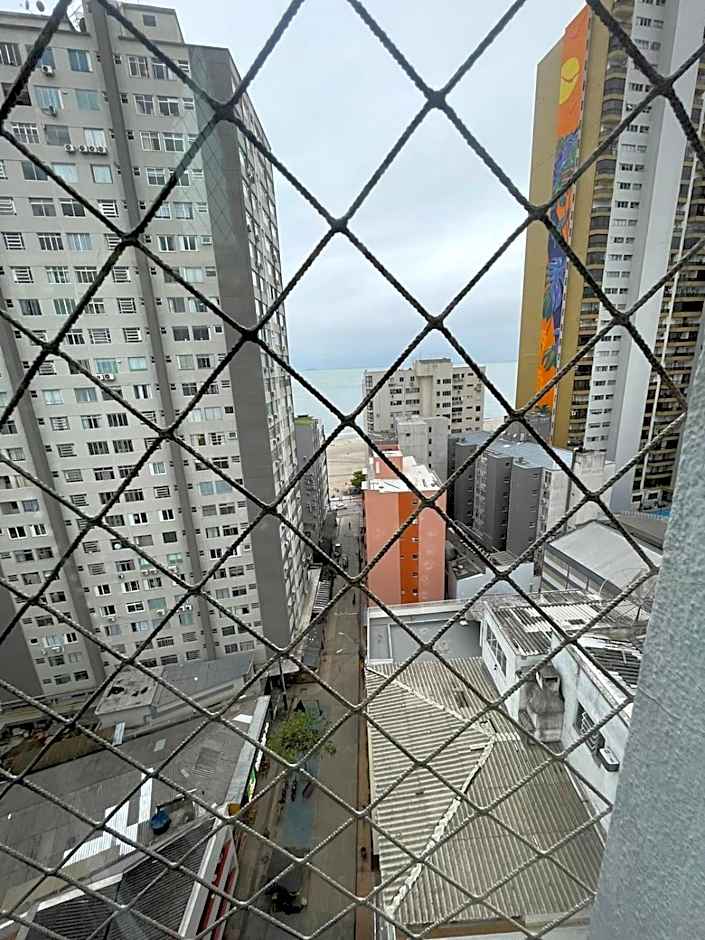 APTO CALÇADÃO CENTRAL! a PASSOS DA PRAIA