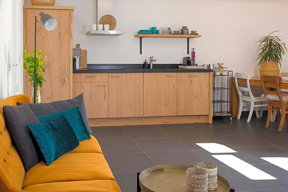 B & B Meet the Dutch