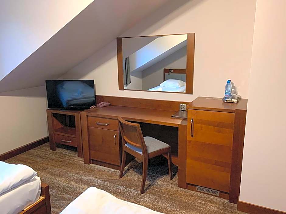Hotel LOKIS