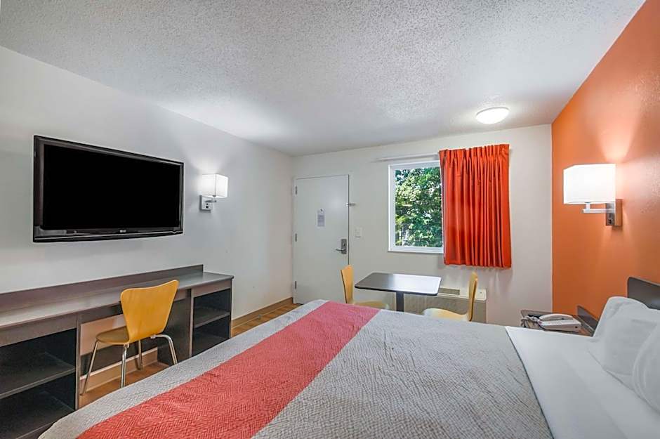 Motel 6-Odenton, MD - Fort Meade