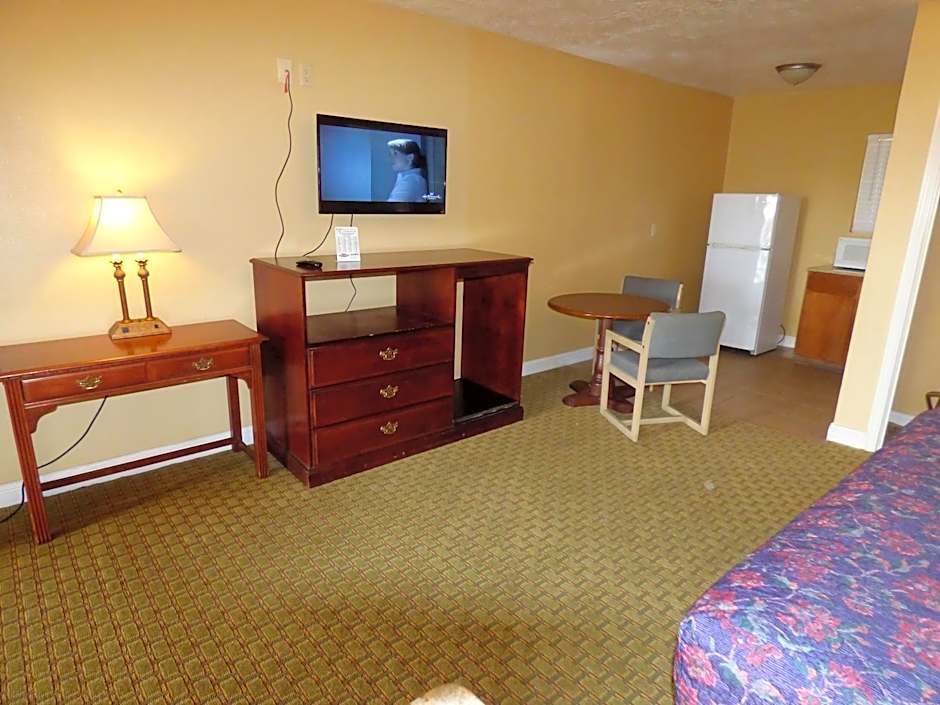 Economy Inn & Suites