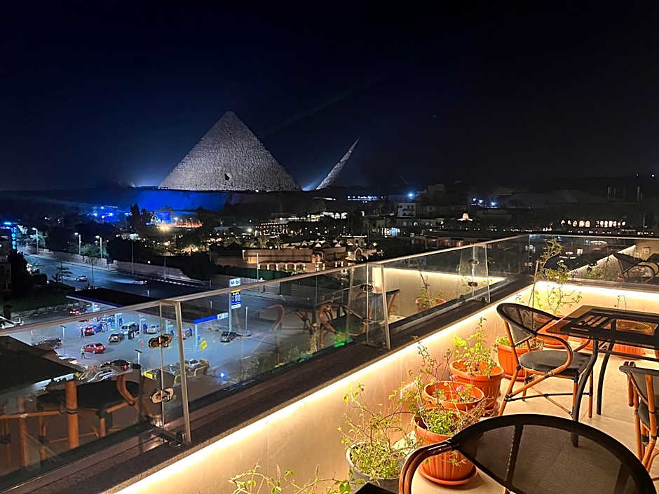 Dream Inn Pyramids View