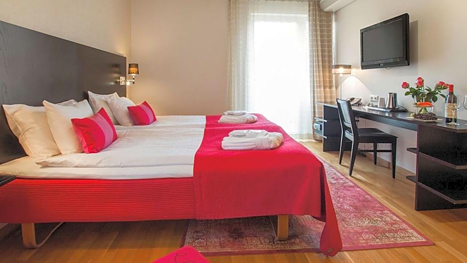 Best Western Plus Time Hotel