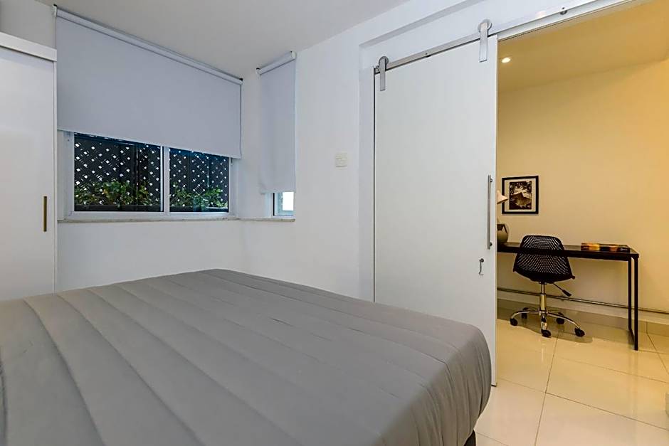 Apartamento Moderno a 300 m da Praia do Leblon