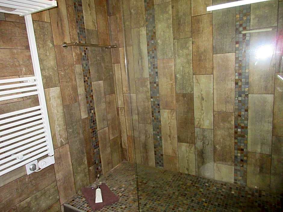 Villa Tricoli B&B avec Piscine