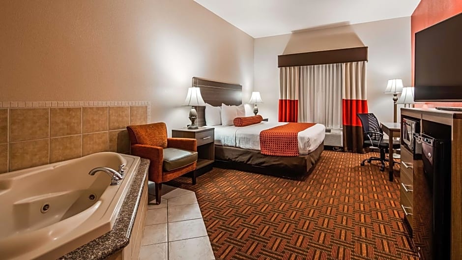 Best Western PLUS Memorial Inn