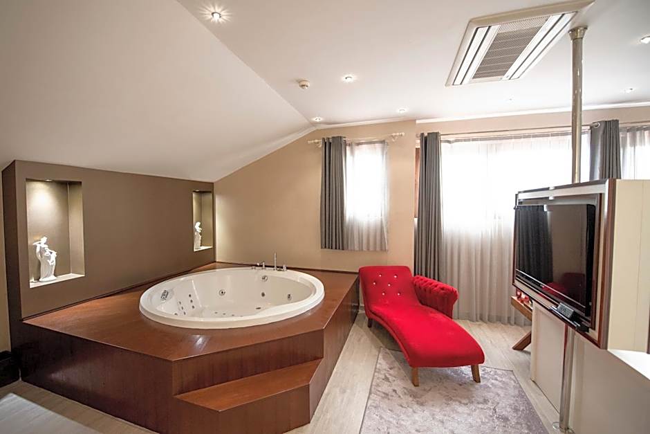 Blueberry Boutique Hotel