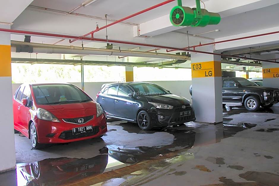 RedLiving Apartemen Gunung Putri Square - Abidin Room Tower Pinus