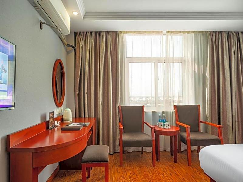 GreenTree Inn JiangSu YanCheng North Bus Station Bolian Plaza Business Hotel