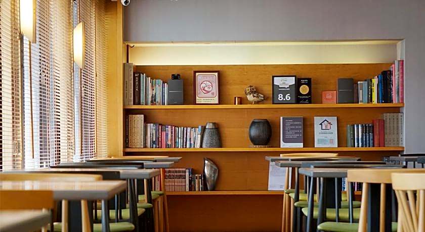 Royal Inn Taipei Nanxi - MRT Zhongshan Station