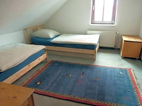 Bed in 4-Bed Mixed Dormitory Room