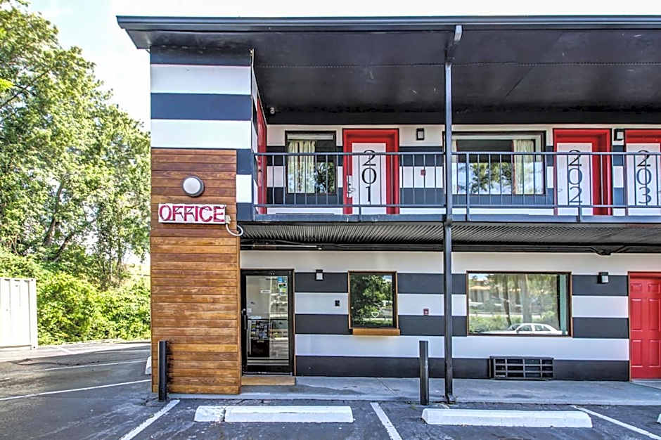 The Asheville Inn