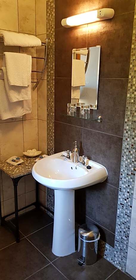 Church View House F56H977