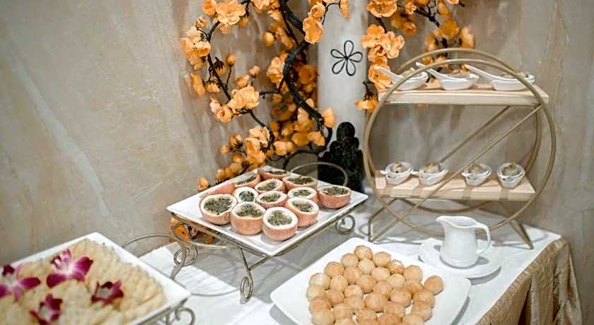 Riverside Hotel Quang Binh