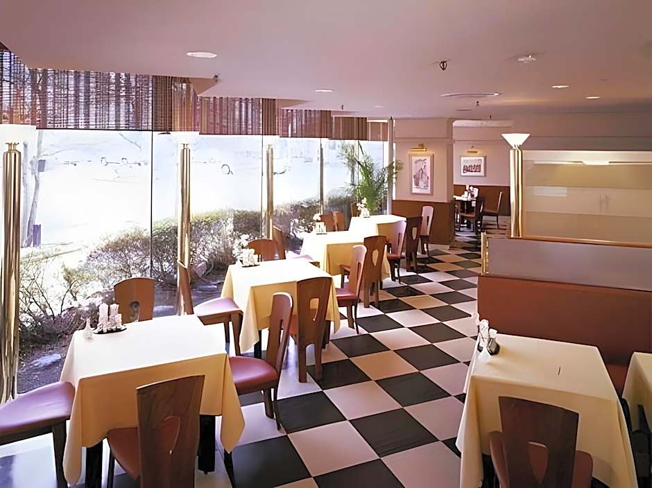 Takayama Green Hotel