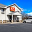 Econo Lodge Inn & Suites Canandaigua - Fingers Lake Area