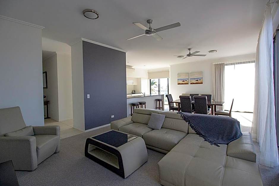 Gladstone Central Plaza