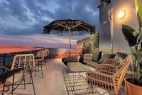 Athens Odeon Hotel