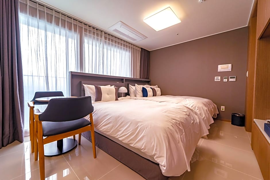 The BlueMark Hotel Sokcho