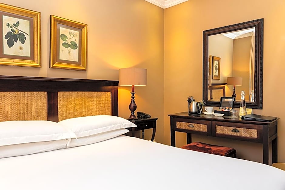 Premier Hotel Anta Boga