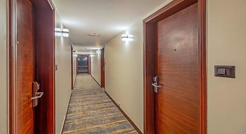 Treebo Regency - Bund Garden, Dhole Patil Road