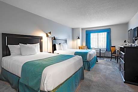 Queen Room with Two Queen Beds - Dog Friendly