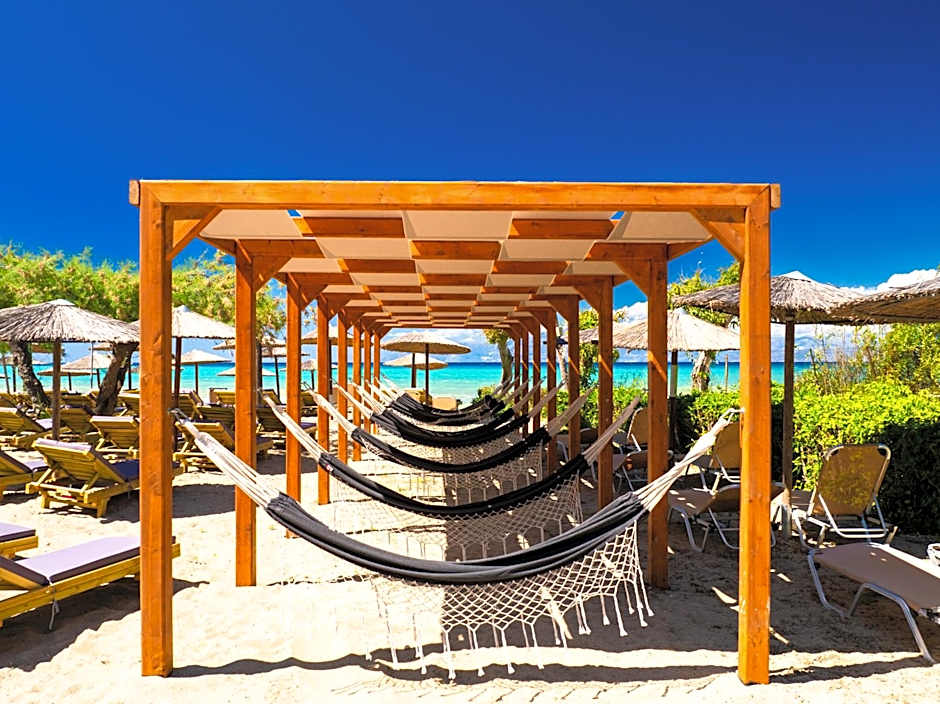 Angela Beach Hotel & Apts