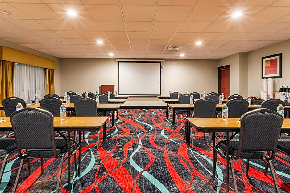 Holiday Inn Express Hotel & Suites Manteca By IHG