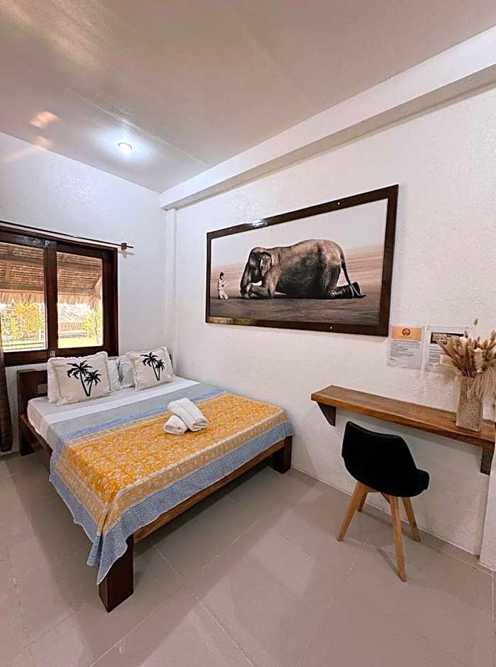 Casa De Loren Family Room