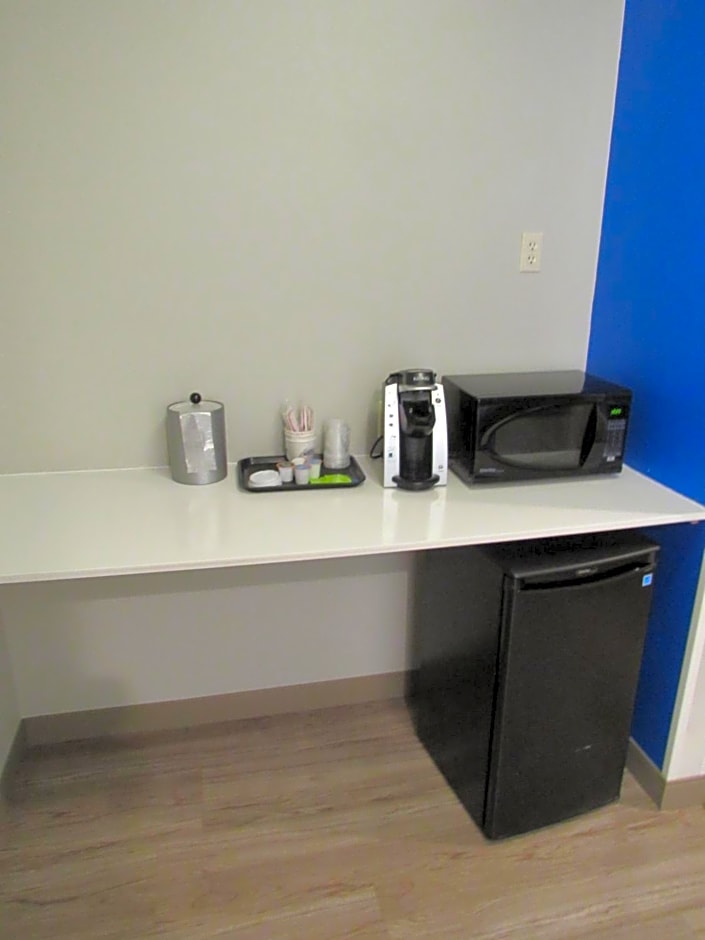 Holiday Inn Express Hotel & Suites Lincoln South By IHG