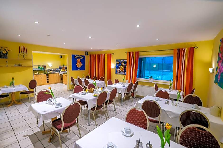 Confour Hotel