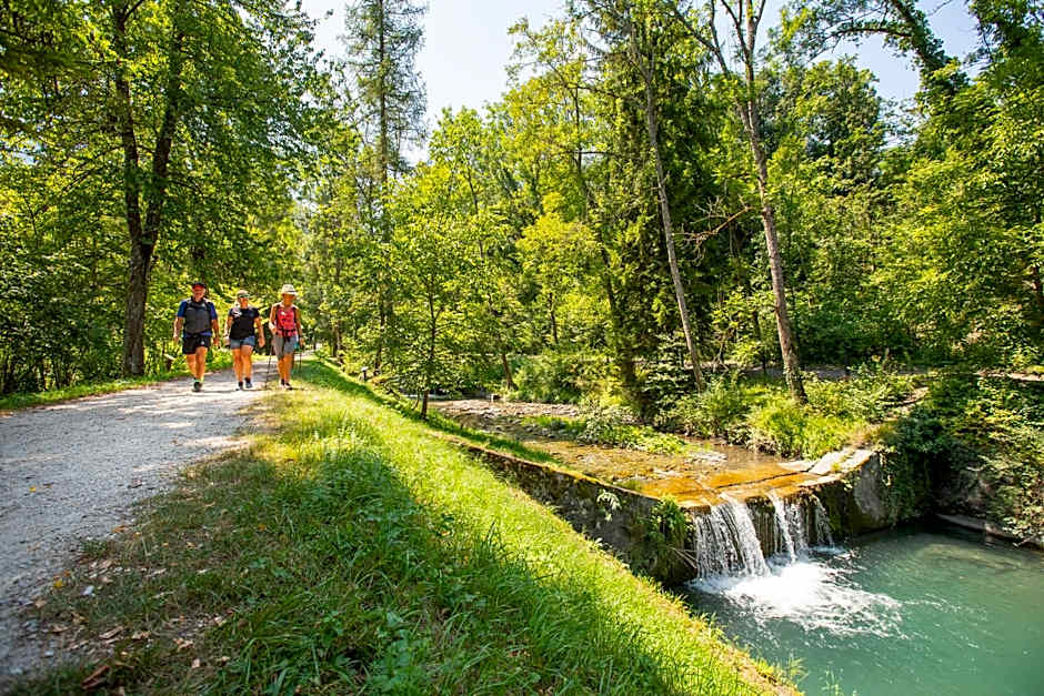 RESIDENCE Rive Droite