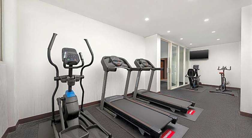 Days Inn By Wyndham Chiayi