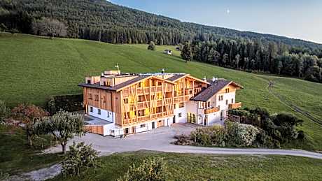 SUMMERER - Living Nature - Apartments with private SPA