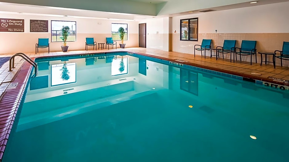 Ramada by Wyndham Burkburnett / Wichita Falls