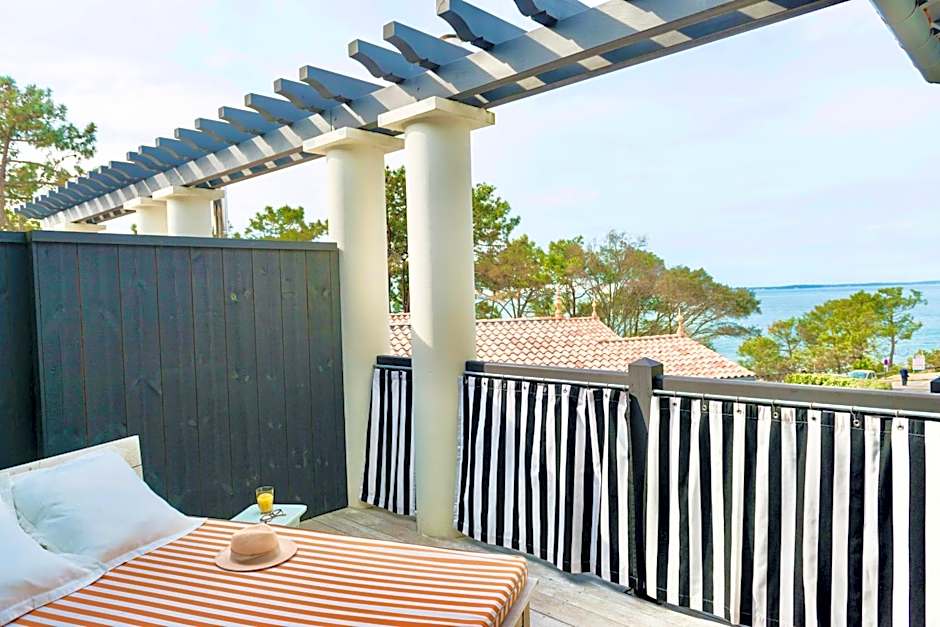 Hotel La Co(o)rniche