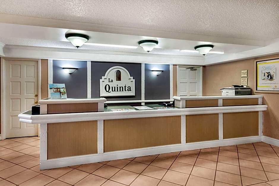 La Quinta Inn & Suites by Wyndham Albuquerque Northeast