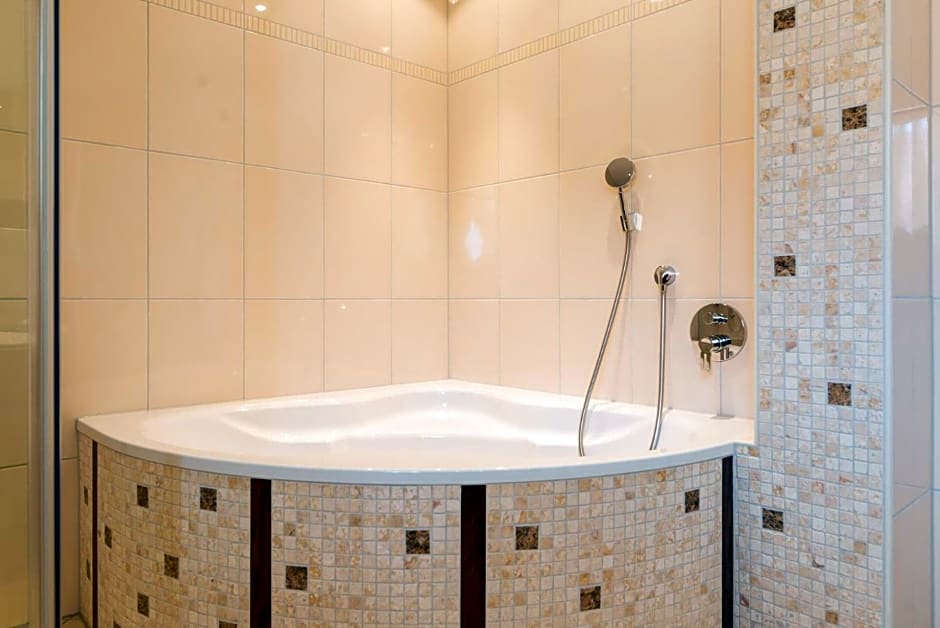 Central Boutique Hotel