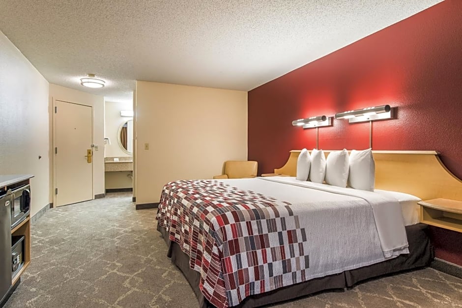 Red Roof Inn Seattle Airport - SEATAC