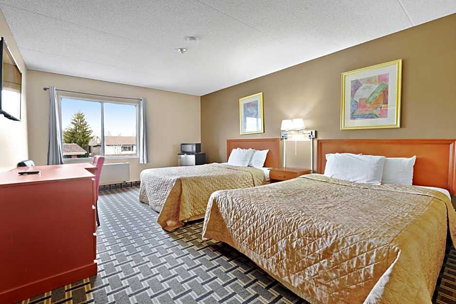 Niagara Lodge & Suites