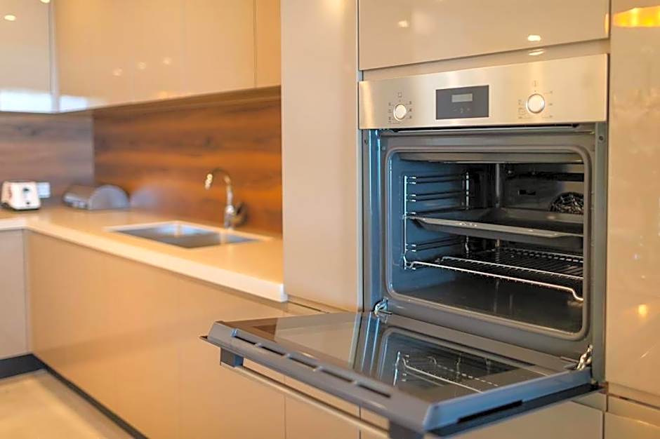 Sunraf Luxe Apartments