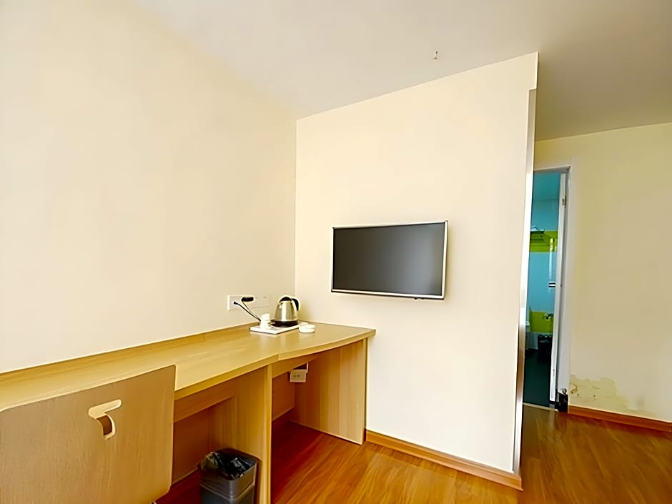 7 Days Inn Xi'an Zhonglou 4th Gulou Hospital Dachaishi