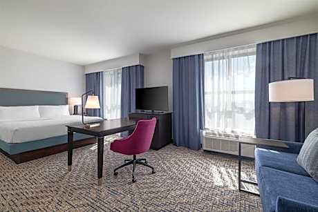 King Studio Suite with Sofa Bed - Hearing Access/Non-Smoking