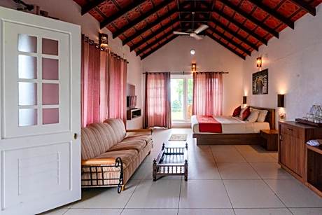 King Room with Mountain View