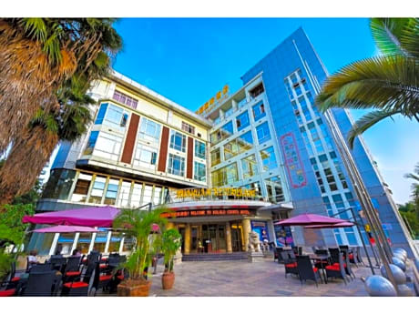 Kololo Courts Hotel And Restaurant