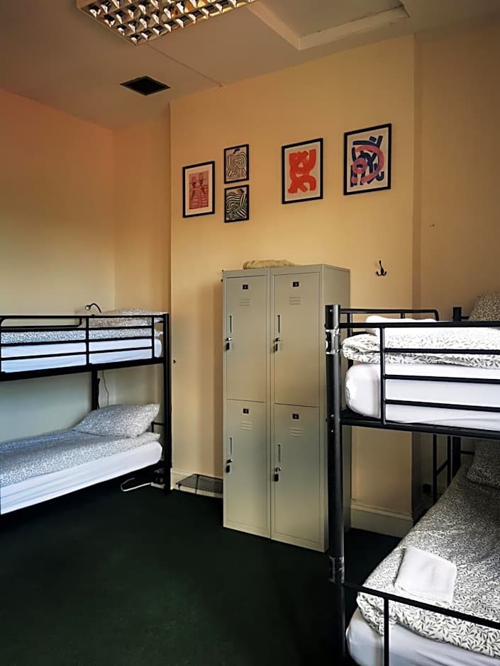 Botanic Avenue Hostel less than a mile from the City Centre