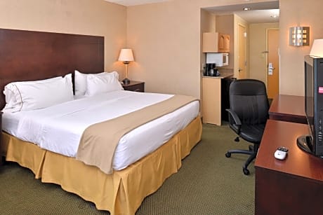 Standard Room 1 King Bed Accessible Non Smoking (Comm Access Tub Bay View) NON-REFUNDABLE