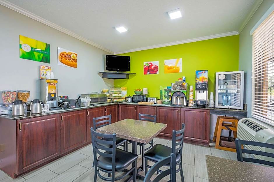 Quality Inn Cullman I-65 Exit 310