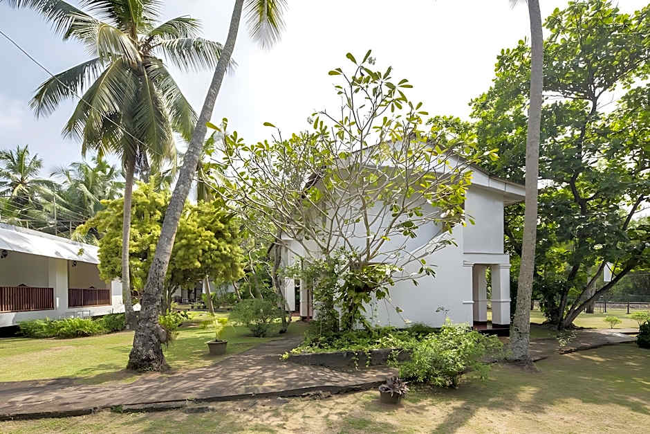 Palm Beach Inn &Sea Shells Cabanas