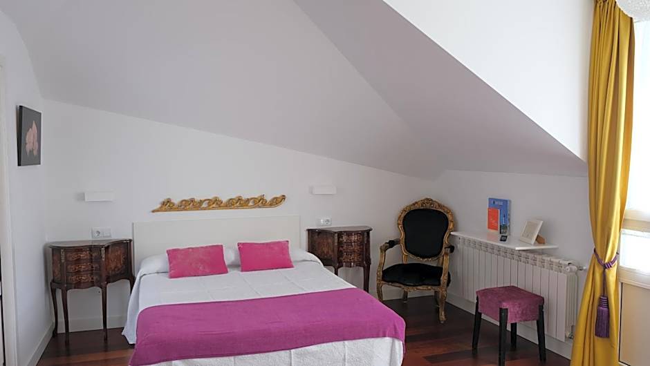 HOTEL LA CASA DE LAS CAMELIAS